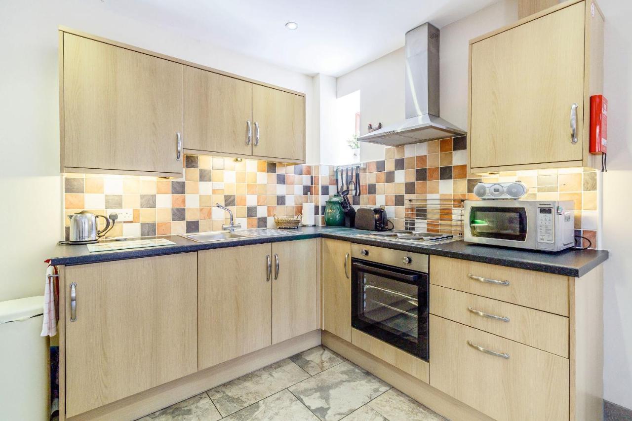 Jenny'S Cottage Diggle Екстер'єр фото